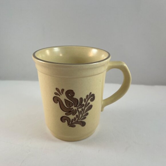 Pfaltzgraff Village Coffee Mugs Tea Cups Lot of 2 Made in USA No Crazing! - Picture 6 of 10